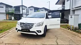 Toyota kijang innova G Manual Bensin th 2014
