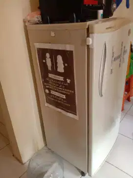 Jual kulkas merk LG