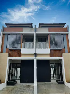 Rumah Di Jual Area Serpong Dekat Stasiun Dan Pintu Tol