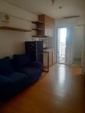 dijual murah semi furnish 2kamar atas mall apartemen basura city