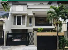 rumah dijual di taman semanan indah jakarta barat