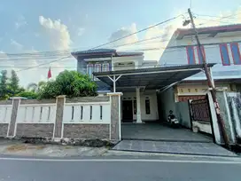 DIJUAL RUMAH FULL FURNISH JALAN TANAH MERAH MACAN KUMBANG PALEMBANG