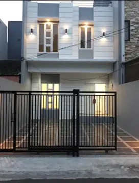 Dijual rumah baru janur kuning bagus siap huni utara
