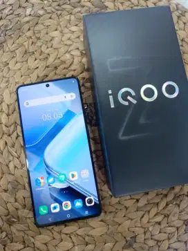 iQOO Z9 5G 12/256gb fullset