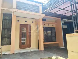 DIJUAL MURAH Rumah Siap Huni Kt.3 di Graha Raya