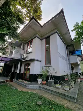 DIJUAL rumah HOOK di SUTERA CEMARA