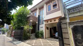 Rumah 2 Lantai Siap Huni di Tebet Utara Dekat Jalan Besar - AR