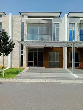 RUMAH PIK 2 DIJUAL UKURAN 8X15 CLUSTER BAGUS 2 LANTAI TERMURAH