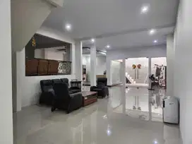 Rumah Rome Pik uk 10x25 2,5lt Hdp Barat Laut hrg 8,5M negoo