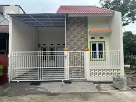 Rumah Brand New Bintang Metropole Summarecon Bekasi Dijual