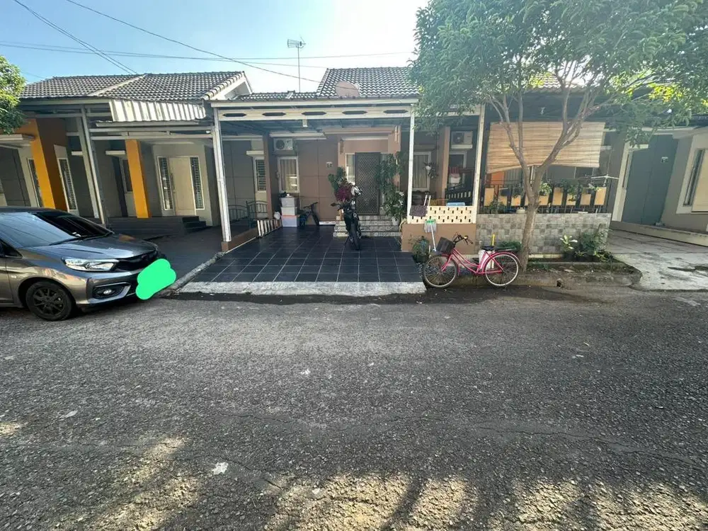 DIJUAL RUMAH RESINDA CASH/KPR