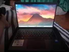 D jual laptop axio