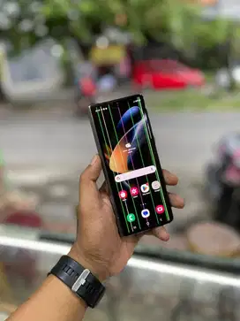 Samsung Z fold 4 12/256 sein