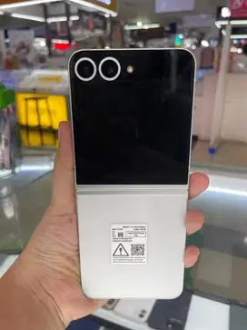Samsung Z flip 6 12/256