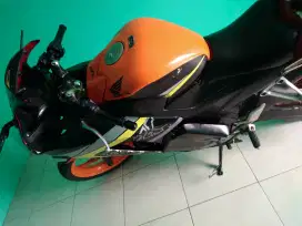Dijual cepat Honda CBR