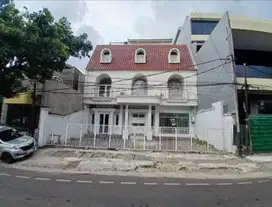 Gedung Kebayoran Gandaria Strategis