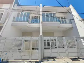 Rumah Baru Gress Mulyosari Surabaya
