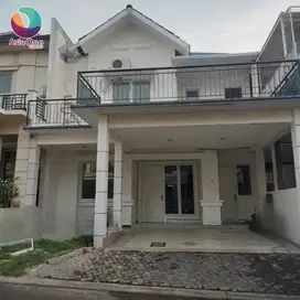 Dijual cepat rumah rapi siap huni di kota wisata