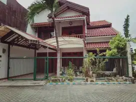 Rumah mewah semolowaru harga BU