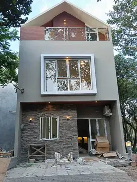 Rumah Baru Bangunan Mandiri Whelford Greenwich BSD City 3 Lantai