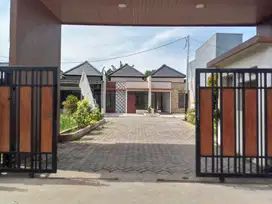 Cluster baru ready stok disamping Graha raya bisa KPR