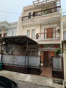 Jual Cepat Rumah 3 Lantai Bagus di Sunter Danau Indah Jakarta Utara