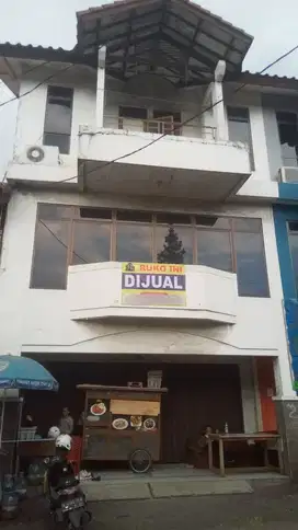 Turun Harga! Jual cepat Ruko lokasi strategis di batununggal indah