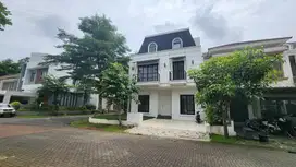 Rumah Baru Hoek Luxmore Greenwich BSD City American Classic