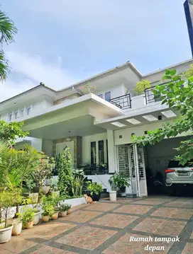 Rumah Lokasi Exclusive dekat Mall di Menteng Bintaro