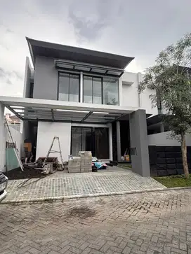 Dijual Rumah Baru On Progress Citraland Stamford 2 Lantai Ada Taman