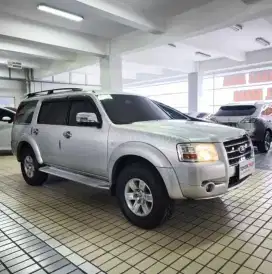 FORD EVEREST 2.5 XLT A/T