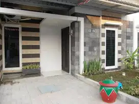 Rumah Disewakan Bulanan Area Poltek Pelayaran dan UPN Veteran Gn Anyar