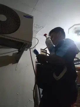 Jasa cek ac  bocor,ac mati & ac bunyi Bergaransi