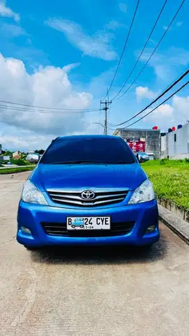 Innova G AT 2009 matic