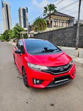 Honda Jazz Rs 2017 KM LOW & SERVICE RECORD