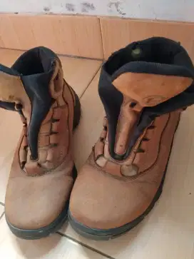 Sepatu Hiking Boogie original Leater Size 41