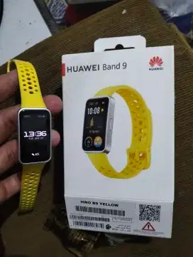 Huawei band 9 warna kuning