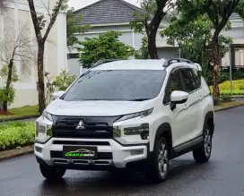 Xpander Cross 2022 Premium - KM 26 RB Record - PJK Nov'26 - Mitsubishi