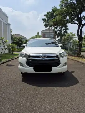 Toyota Innova V 2.4 Diesel AT 2016 Low Kilometer