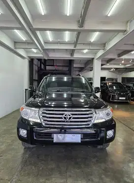 T LANDCRUISER 200 FULL SPEC UK 2012. KM 45RB