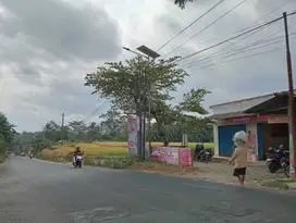 Tanah Luas tepi jalan raya Wanadadi Banjarmangu Banjarnegara