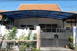 LIE10 Dijual Rumah Manyar Tirtoyoso Selatan, luas 100 meter
