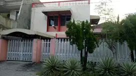 Rumah dijual 2 Lt di Pucang Kerep Surabaya