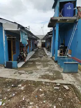 Kontrakan 25 Pintu dan Bengkel di Jalan Raya Bojongsari