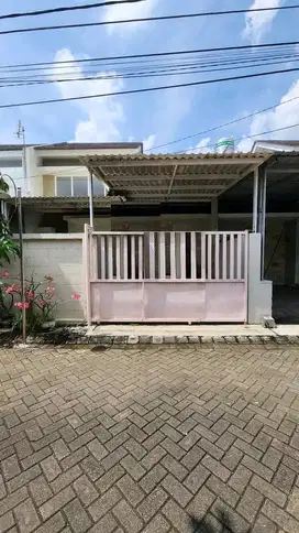 RON1048 DIJUAL RUMAH GREEN SEMANGGI MANGROVE RUNGKUT SURABAYA
