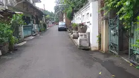 RUMAH  DIJUAL  DI JL. KEMANG I - NYAMAN, ASRI, TENANG & BEBAS BANJIR