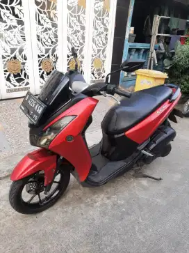 Yamaha Lexi 2020 ss lengkap mesin bagus pajak hidup BKS Kota ,KM 27RB