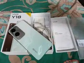 VIVO Y18, 4/64GB, Mulus, Lengkap Original, Garansi.