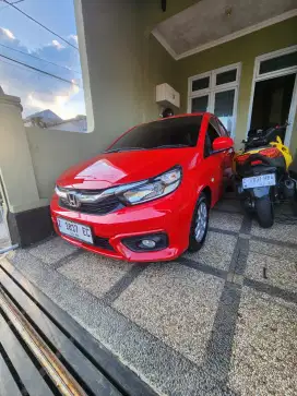 Honda Brio CVT (autometic)