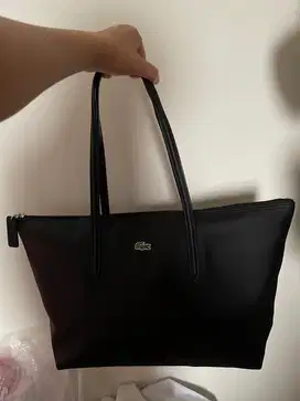 Tas totebag lacoste hitam